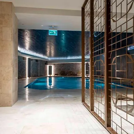 Beyoglu Benesta Residence, 2 Bedroom Duplex No-214 Appartement Istanboel