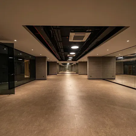 Beyoglu Benesta Residence, 2 Bedroom Duplex No-214 Appartement Istanboel